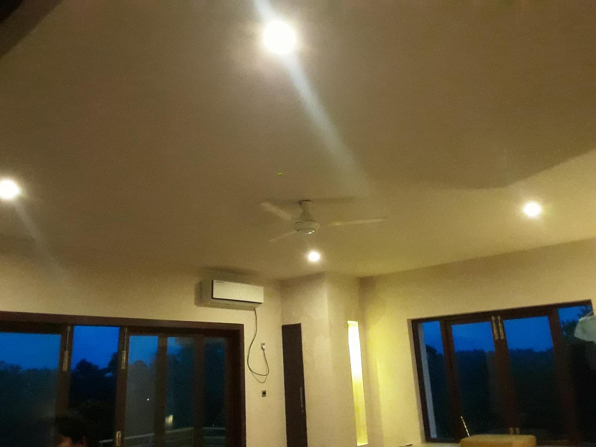 Thalangama Lakeview Lodge Battaramulla Kültér fotó