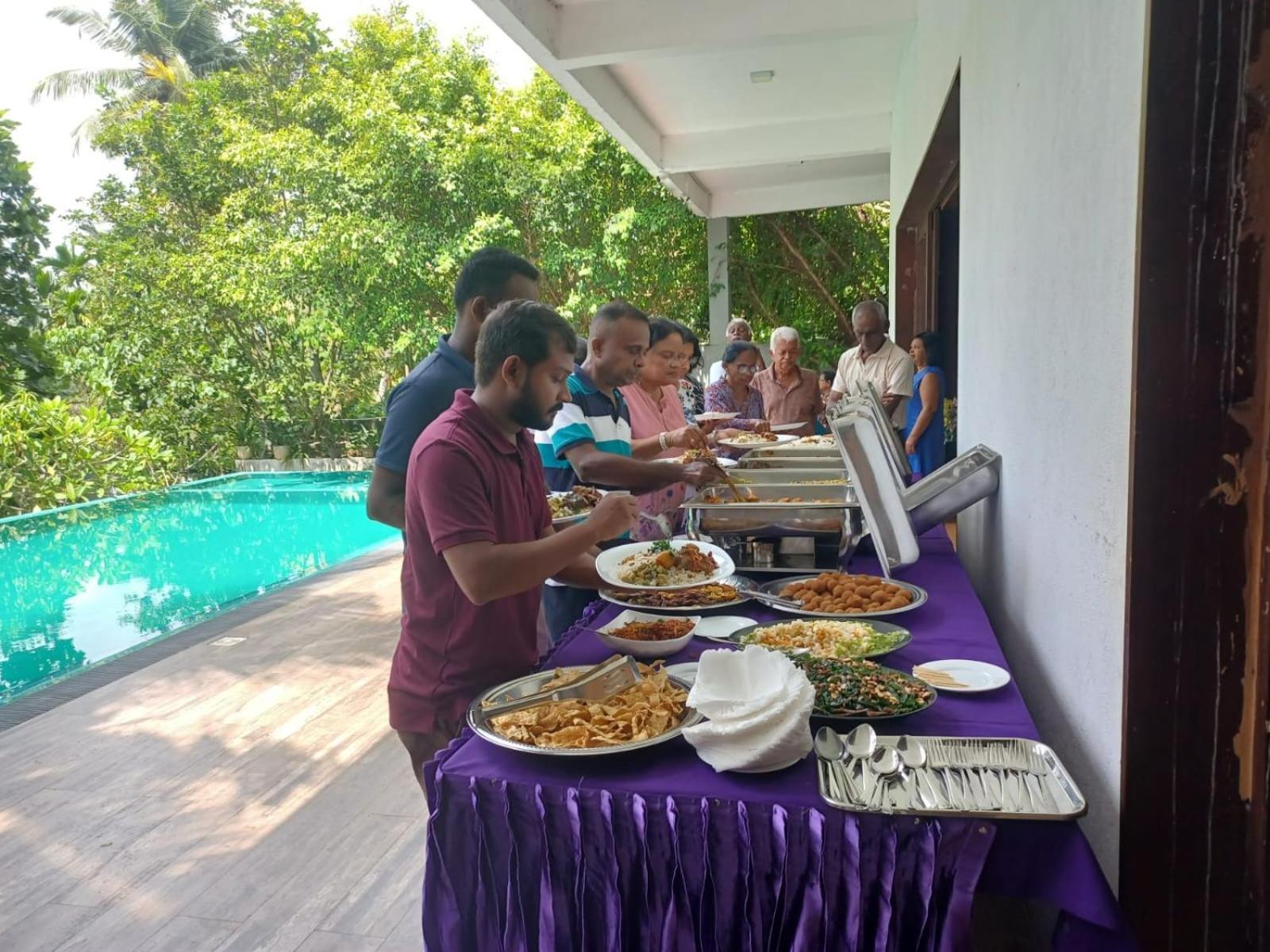 Thalangama Lakeview Lodge Battaramulla Kültér fotó